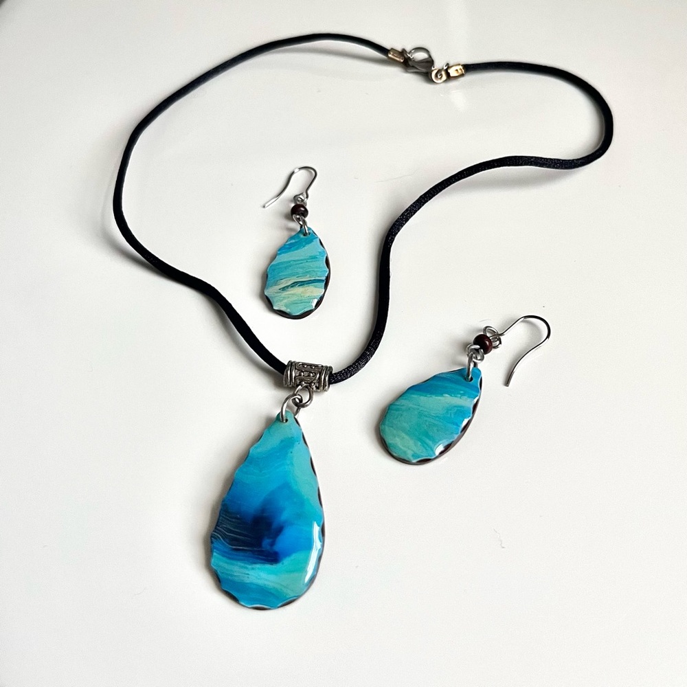 Hawaiian Ocean Pendant and Earrings